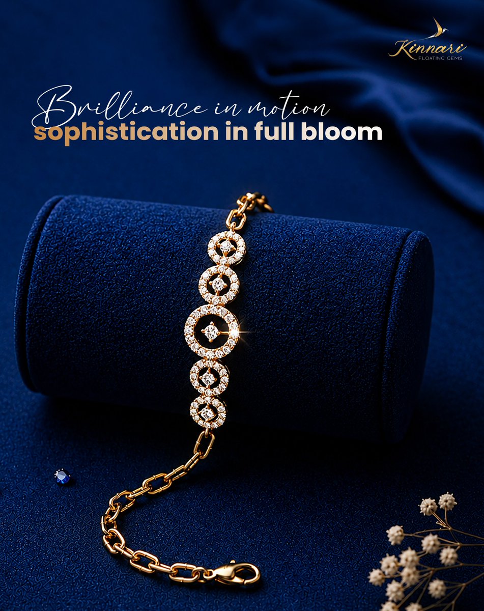 QNET_India's tweet photo. Brilliance in motion, elegance in full bloom. 💎✨

The #KinnariKiva pairs majestic floral diamond clusters with fluid gold contours, designed to catch the light with every movement. A timeless expression of fine craftsmanship and luxury. 👑💫

#KinnariKiva #Diamonds #QNETIndia https://t.co/DfvLcc2dOB
