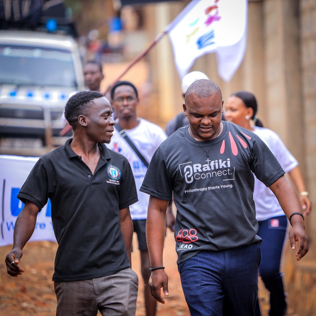SsejjengoFrank's tweet photo. Last Saturday, together with young people of @WeAreYouthsUg, we visited differently abled children at Children’s Union Rehabilitation Center @omwavu in Ndejje Kanaaba. 

#WAYCharityDrive runs on principles of  🎯 Local Philanthropy 
      🎯Joyful giving https://t.co/UQC7hJV8io