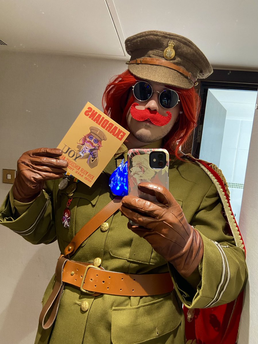 BobaMandalore's tweet photo. VEXPO DAY 1 WOOOOO!! β€οΈβπ₯β€οΈβπ₯β€οΈβπ₯β€οΈβπ₯
Edward today handing out postcards! Huzzah! βοΈπ¬π§
#BFKingdom https://t.co/6s5wY0Mi8X