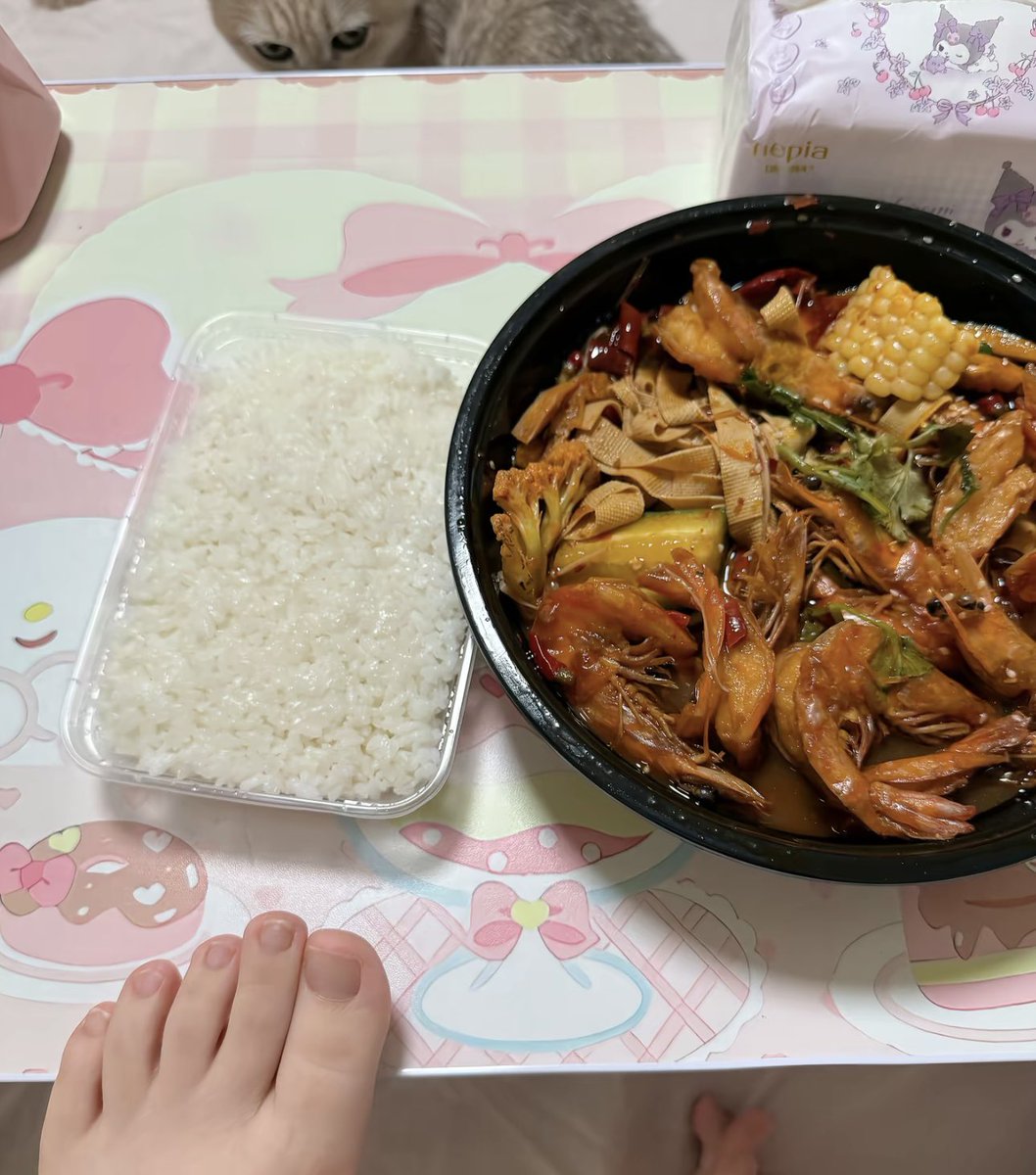 XiaoMei41747's tweet photo. 谁想吃 https://t.co/RlMXvOyRYB