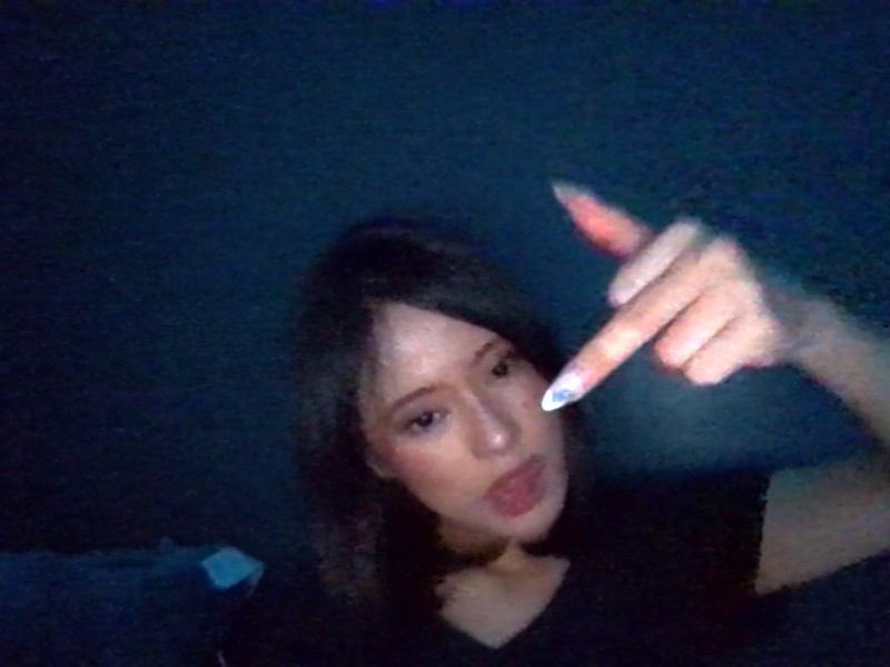celastide tweet picture