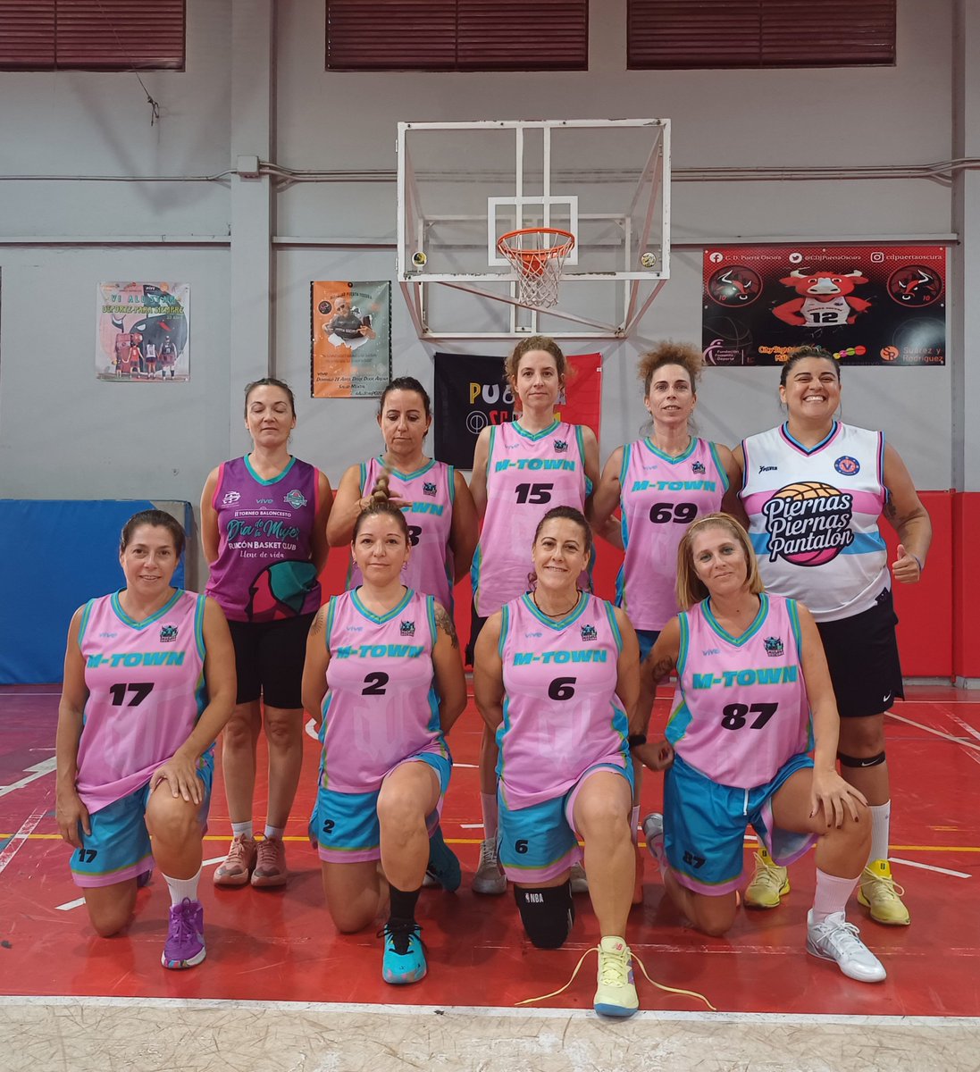 CDJPuertaOscura's tweet photo. ꪀ ꫀ ᭙  ꫀ 𝕣 ꪖ 🌷🌹

Derbi de arranque en una nueva etapa para la cantera Fem del club y las Mom's Team Rojo 🆕

Ilusión en los proyectos, agradecimiento al trabajo heredado y...ganas de volver a competir y disfrutar!!

Se vienen cositas...

#CDPO15.0
#SiempreJuntas https://t.co/ONhEmks2ym