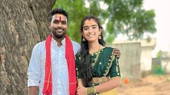 HateDetectors's tweet photo. A 25-year-old man was murdered by unidentified assailants in broad daylight at Shivajinagar on Thursday.

The victim was identified as Chittari Hari Babu, husband of YouTuber Vaishnavi, who was murdered in Korutla of Jagtial district in March.

Hari was an accused in the murder case and had recently secured bail.

According to preliminary information, Hari was drinking water at a pani puri stall in the afternoon when a car arrived at the spot.

Three persons reportedly got out of the vehicle, and one of them allegedly attacked him with a weapon.

Hari died at the scene, after which the assailants fled in the car.

Police officials reached the spot and conducted a preliminary inquiry.

The body was shifted to Government General Hospital, Nizamabad, for postmortem.

Two Town police have formed special teams to trace the assailants.

Clues teams examined the scene and collected evidence, while police are analysing CCTV footage.

A case has been registered, and further investigation is under way.

While police suspected members of slain YouTuber Vaishnavi’s family of involvement in the daylight murder of Hari, a selfie video has surfaced in which her brother Santhosh claims responsibility for the killing.

In the video circulated on social media, Santhosh says he had been waiting for justice for months following his sister’s murder and was on his way to surrender to the police. He also appeals to viewers to support him and help him in the cases against him.

Santhosh says he had come to Nizamabad on Thursday for another purpose and was carrying swords in his vehicle.

On spotting Hari and his mother, he allegedly attacked the 25-year-old, saying such an incident should not happen to any family.

He further alleged that his sister’s murder was linked to Hari’s family, while claiming he was unaware of his mother’s involvement.

Towards the end of the video, Santhosh, who appears emotional, says he has a wife and children and appeals to the public to help him fight the cases.