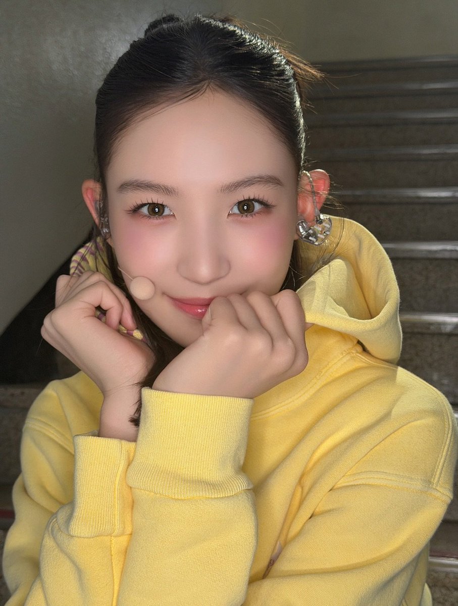 yihaniarchive's tweet photo. 260918 - TUIDE instagram update 💛

#TUIDE #YIHANI #튜이드 #이하늬 https://t.co/Zud4LoHcph