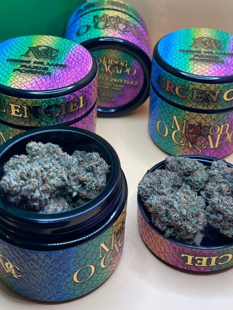 MbargaJean10's tweet photo. TOP SHELF INDOOR EXOTIC CANDY Products:** Real Zaza, Cali Kush Gas, Za Bud THC oil, Cannabis Oil, THC Liquid, THC Vapes, Edibles, and Mushrooms. **Weed Miami, Francisco, Amsterdam, Kuala Lumpur, Melbourne, Zurich, Barcelona, Lagos, Montreal,#weednearby https://t.co/bGLylb6bCU