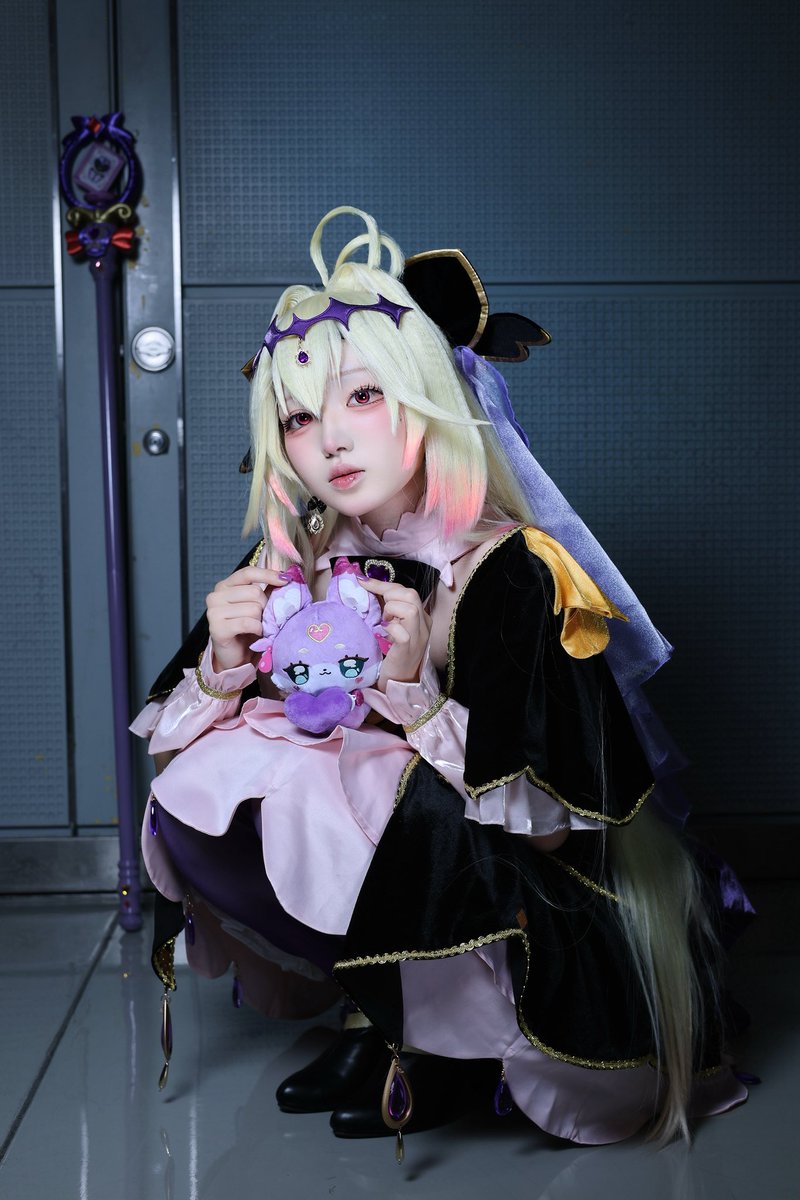 cos_miyamiya's tweet photo. コスプレ/ cosplay

🖤名探偵プリキュア！/ キュアアルカナ・シャドウ

ついに映画公開✨️明日観に行く🙌楽しみ〜！ https://t.co/v1fsOZQz8F