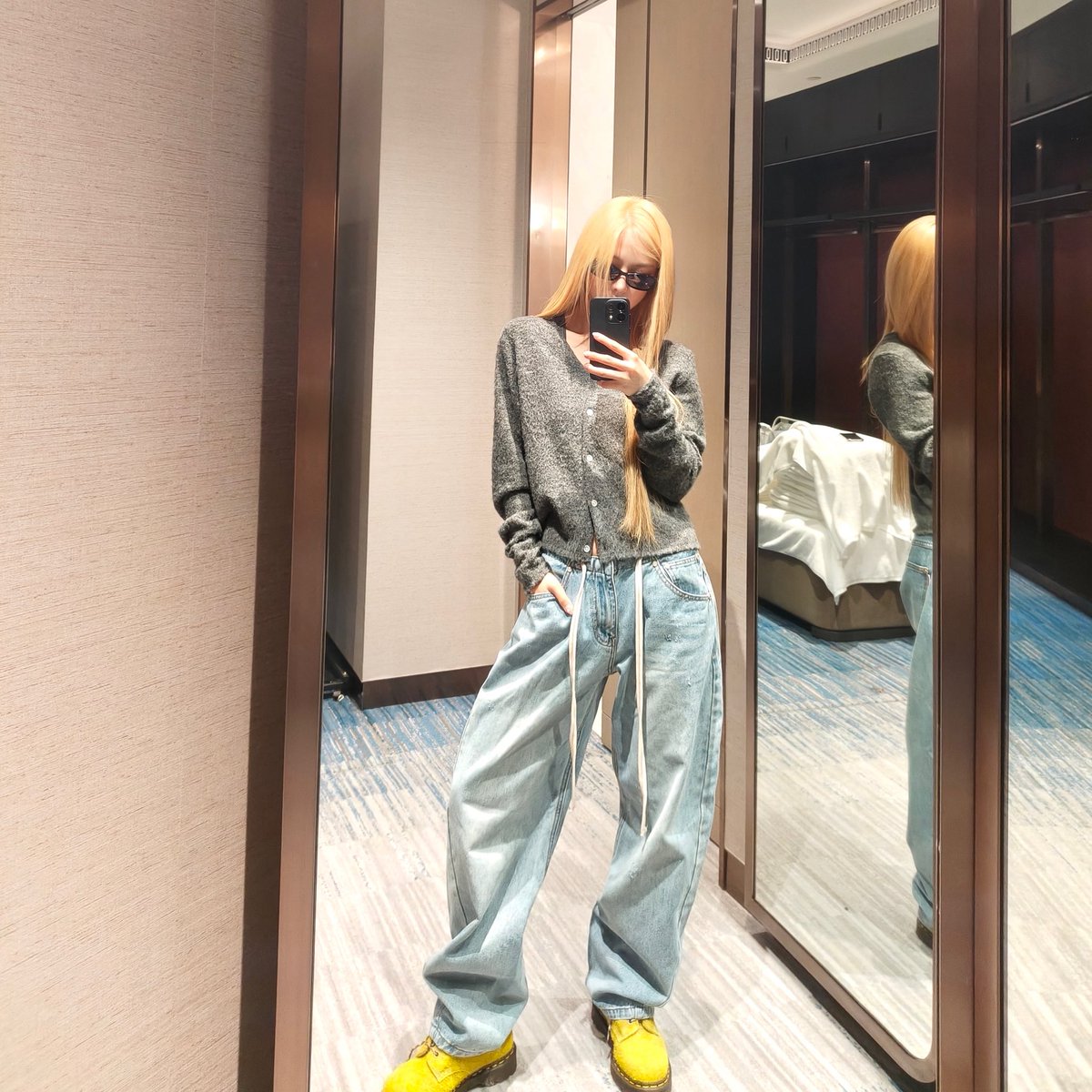 picbaemon's tweet photo. RUKA WEVERSE  UPDATE 

R U R U ' S O O T D https://t.co/tT8vaxtNSe
