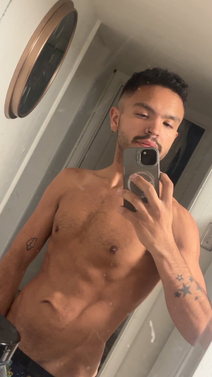 DenverPhag's tweet photo. Got a haircut, trimmed my bush, gargled mouthwash. 

I’m ready. Who’s wants to use this before my birthday in two days?? https://t.co/RRcevKbmKM