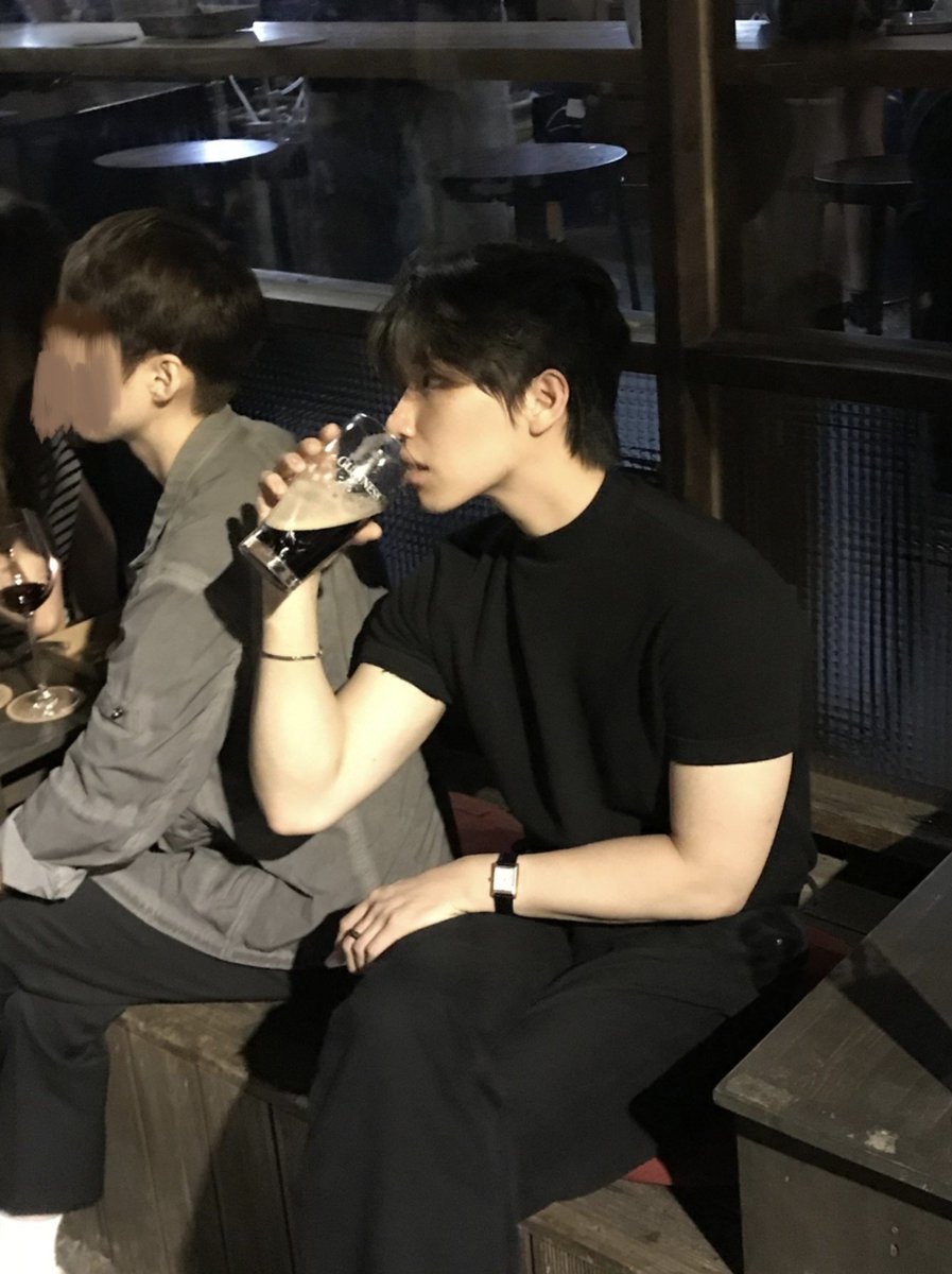 aii101iia's tweet photo. 서순라길 https://t.co/OKH5bfnoFw