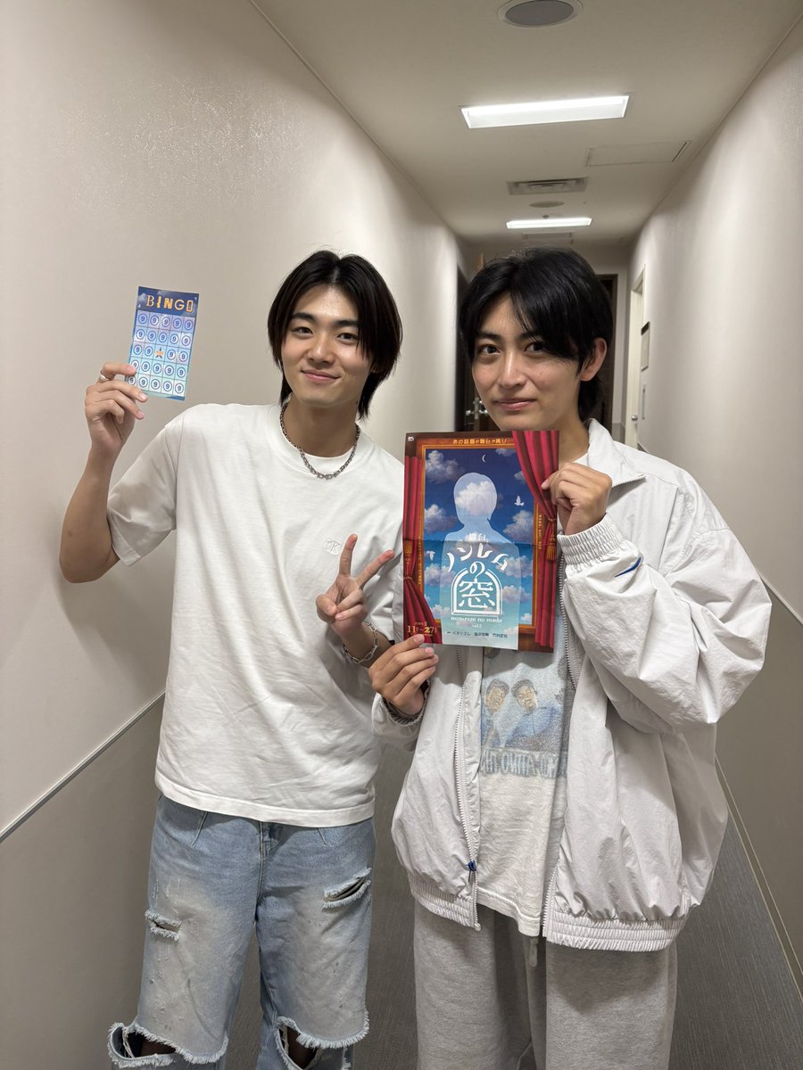 hinoyusuke63's tweet photo. #舞台ノンレムの窓2 はるひと観劇させて頂きました！

久々に会えて嬉しかった方々が沢山いてテンション爆上がりしてしまいました笑

1に続きバカリズムさんの世界観と内田さん節がマッチして皆さんの作り出す空気にどんどん引き込まれていきました！

爆笑必至！是非皆さんも！ https://t.co/sHbMbtI4tB