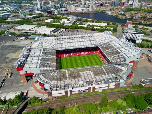 LFCGzl's tweet photo. @mshmg11 Trafford https://t.co/n6KrpAwcYd
