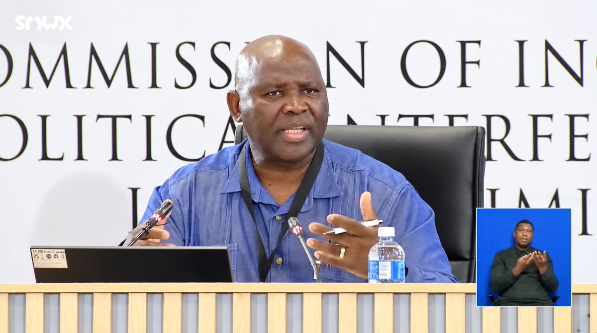 _AfricanSoil's tweet photo. ⚖️ 𝗠𝗮𝗱𝗹𝗮𝗻𝗴𝗮 𝗖𝗼𝗺𝗺𝗶𝘀𝘀𝗶𝗼𝗻 | Prof. Somadoda Fikeni

Summary:

🔸️The South African government has very corrupt and incompetent officials.
🔸️Processes are not followed.
🔸️Lack of discipline and work ethics.
🔸️Public institutions don't meet the needs of citizens.
🔸️The policies are not implemented.
🔸️No stability and constant changes - Including the changing of Ministers, Commissioners etc.
🔸️The country is in a serious crisis.