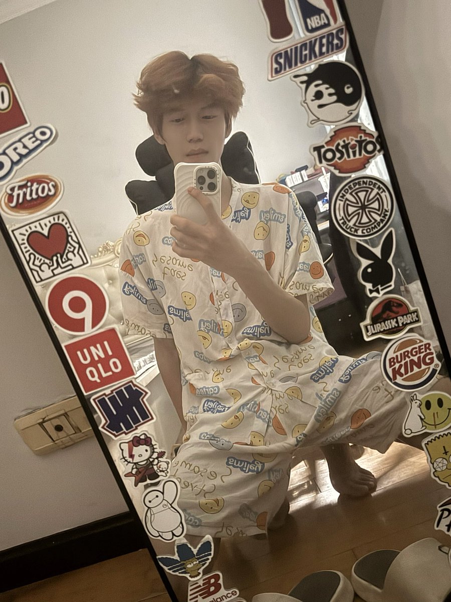 rachesusan's tweet photo. 多的不说，少的不唠，没人来合体吗。过门槛看完整无码版。#奶1 #奶狗 #年下 #男大 #粗口 #粗大持久怕你受不了 #大屌 #薄肌 #gay #mlm #1s #白袜 #体育生 https://t.co/dhnkyjnCYC