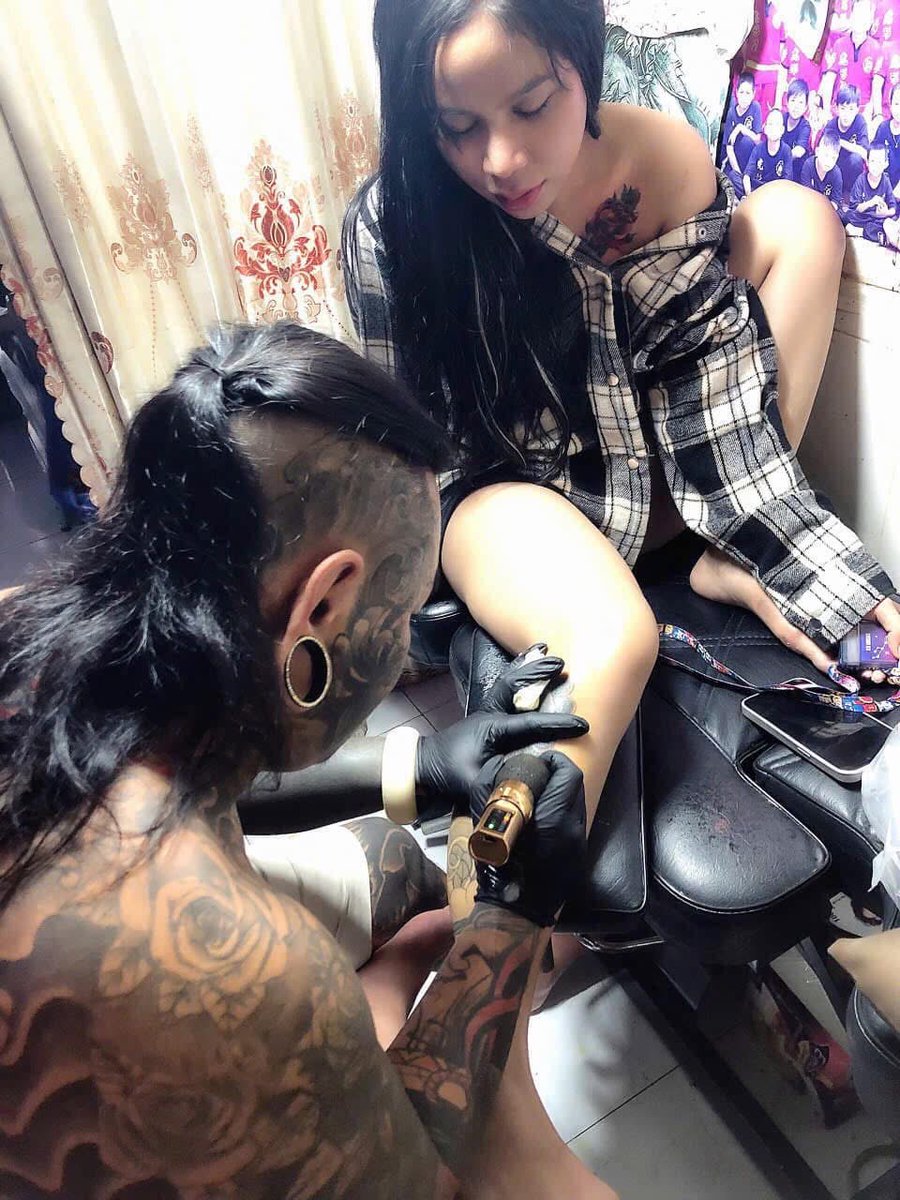 Hutatt1's tweet photo. sg Q8 mua gió vậy thì ta làm gì mấy con vk ơi https://t.co/UttMlgrrsn
