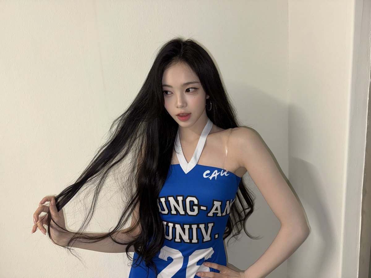 19luv_4u's tweet photo. [밴드 초대장]
이안님이 당신을 'ROOM19' 밴드에 초대합니다.

초대 코드: FCN-R4X-S7

https://t.co/au8RkPduJr

이안이 본모습 보고싶은 언니들, 밑에서 천박하게 앙앙대고 싶은 언니들 다 환영,🖤
남자, 일반계 안 받아요

#멤놀 #연능 #맘눌뎀 #야상극 #맘눌떡 https://t.co/qcFXwOxDf7