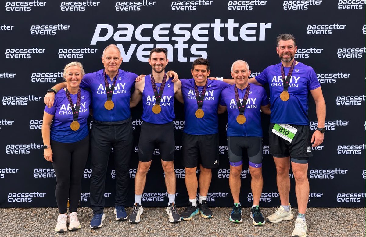 ArmyChaplaincy's tweet photo. Six Army chaplains, two relay teams and one brilliant day at the Vitruvian 70.3 at Rutland Water.

Swim🏊‍♀️ Bike🚴‍♂️Run🏃‍♂️and plenty of camaraderie along the way.

A special highlight: our Mixed Relay team took🥉for the third-year running!

Congratulations to both teams. 👏 https://t.co/ZCgCXyNsd7