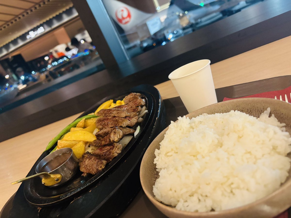 kohm325's tweet photo. 約1年ぶりの投稿です。
2連休ができたので、韓国弾丸ジェットコ旅に出ます！ https://t.co/ZLrEI4Q3U5