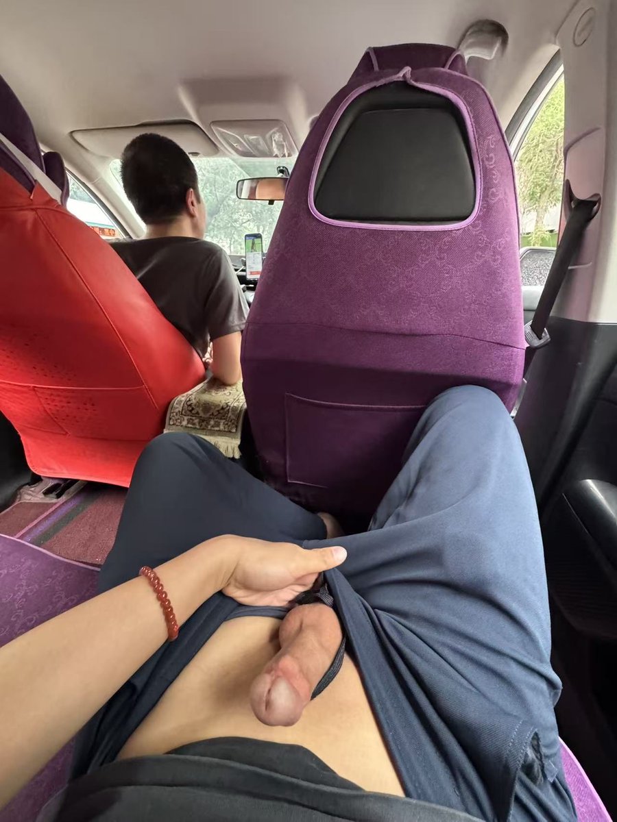 AddLILEE's tweet photo. 按耐不住的冲动 https://t.co/XBxnKsrpHm