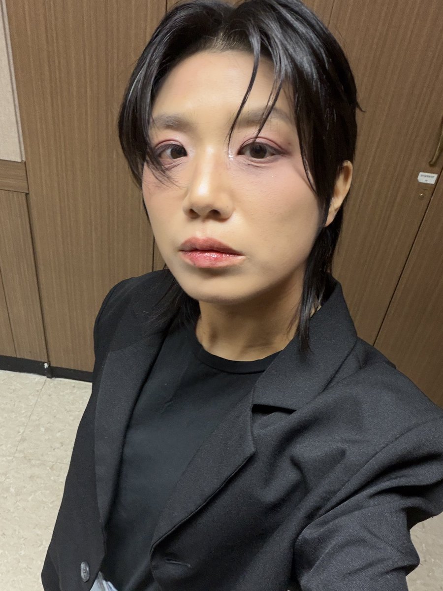 56yenyen56's tweet photo. 오늘 얼굴상태가 ㄱㅊ은거같아서..
몇장올려봅니다 큼큼 케켁.. https://t.co/UXnchlr2sC