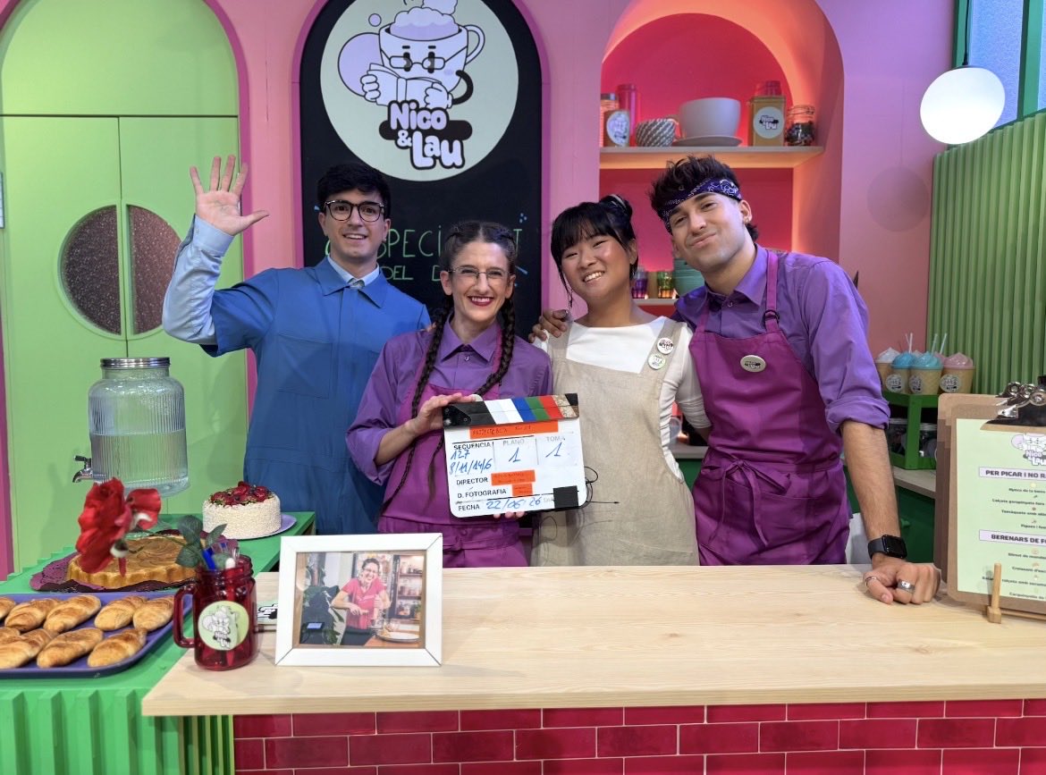 Gestmusic's tweet photo. 🚀 Estrenem la T11 de “Projecte Beta”!

🍪 Lola s’enfronta a @MAlbercocs a “La Galetona d’Or”, 🩺 el futur del Doctor Jan trontolla, 🤖 Charlie arriba amb un invent del futur i 💘 Kai descobreix sentiments nous.

📲 Ja disponible a @som3cat! https://t.co/YwIWvZqYV2