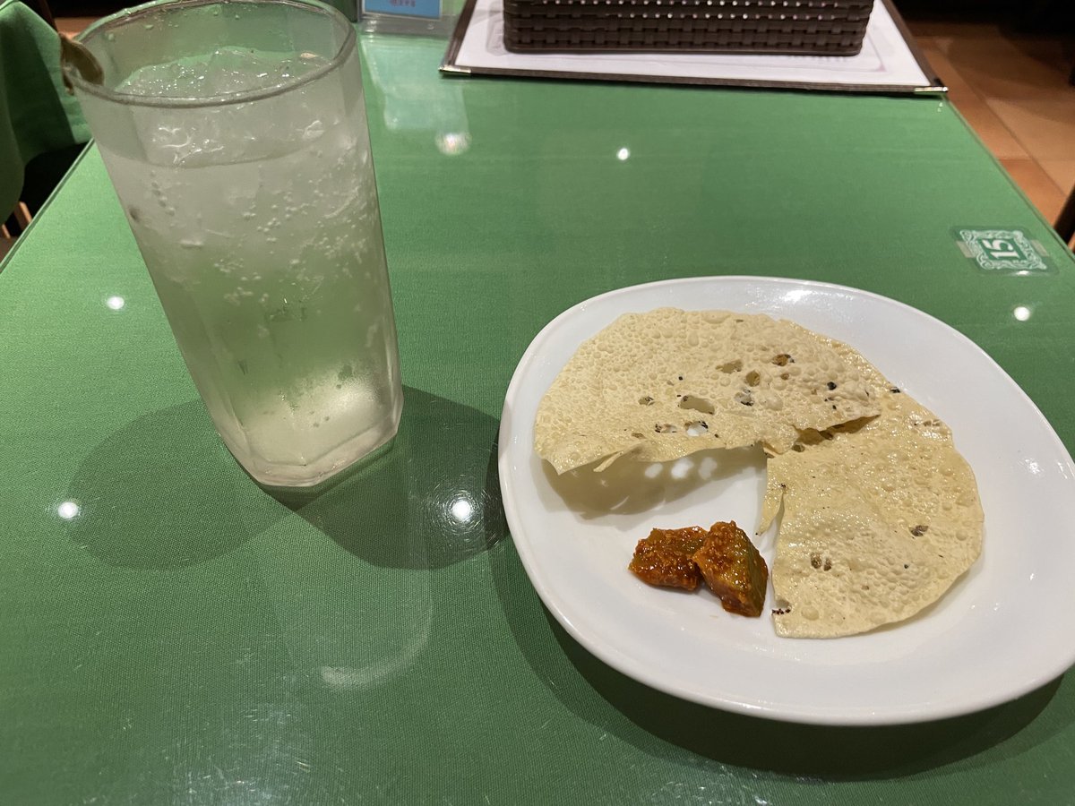 splasucosuco's tweet photo. 宮廷インド料理屋らしい
ビリヤニが大量で嬉しい https://t.co/4IkxVTNvoj