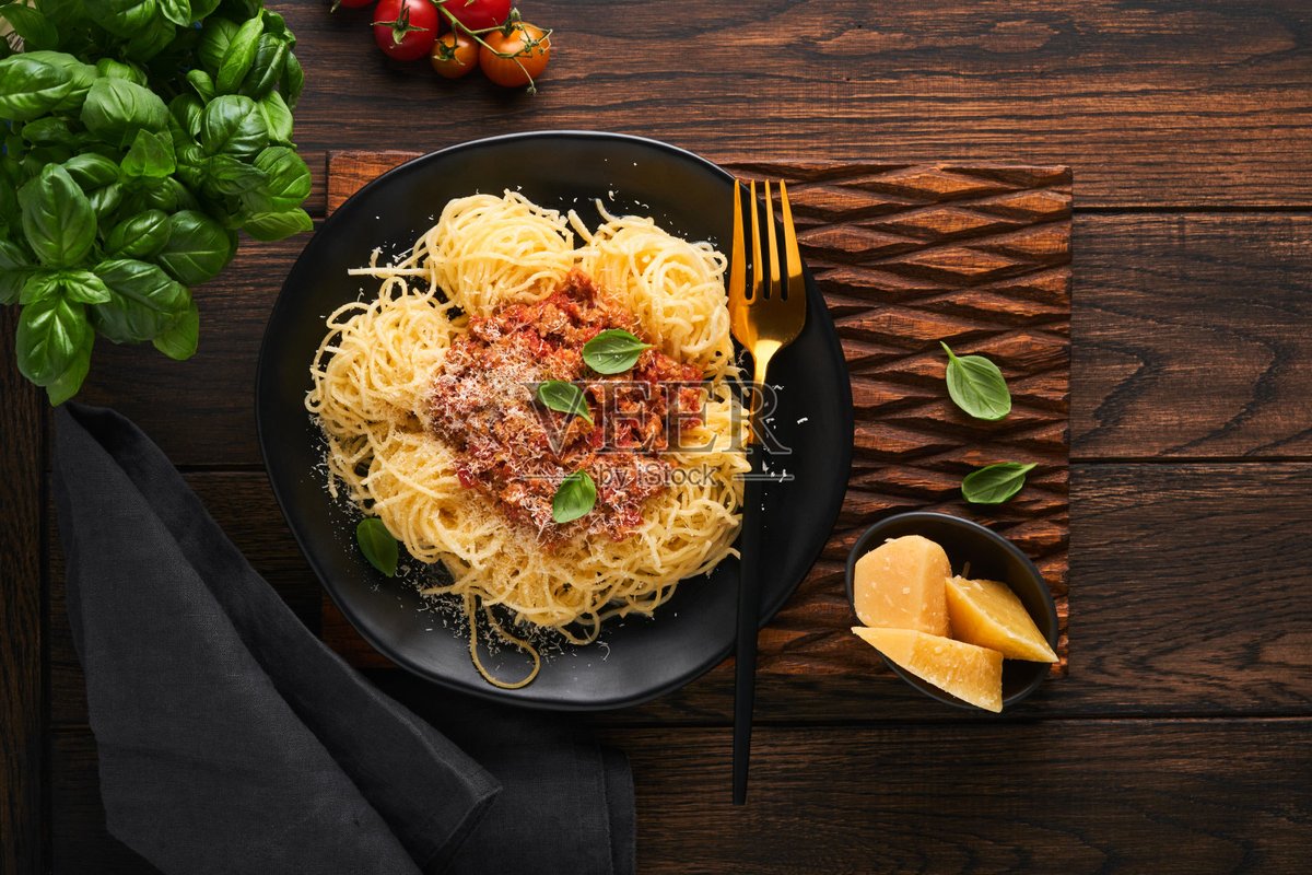 ferrw192692's tweet photo. Today’s cozy lunch: homemade tomato basil pasta , fresh side salad and a warm cup of herbal tea—simple, delicious and everything I needed. https://t.co/VWxuYHjJLX