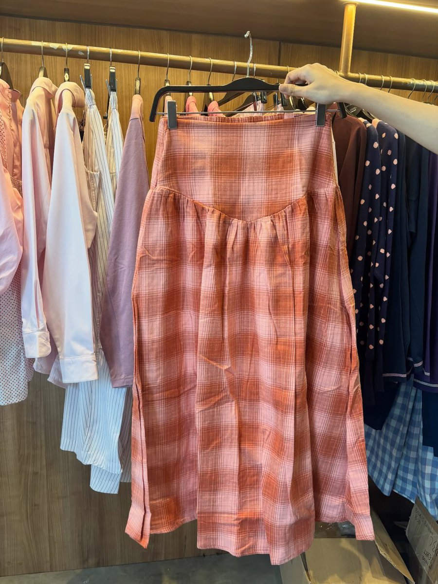 veoary's tweet photo. berlaku di semua store yaa, ini beberapa items yang bisa didapetin https://t.co/cE5VRN4dWI