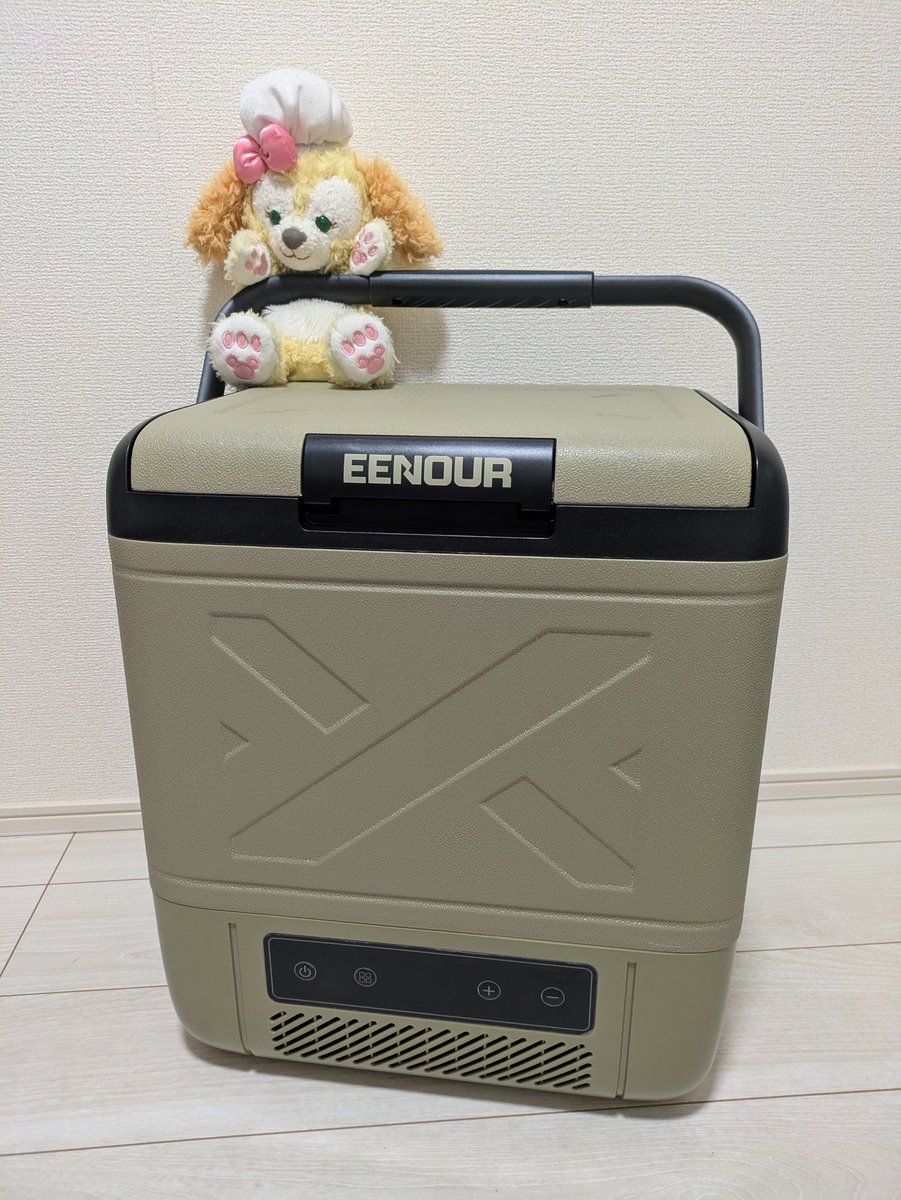 sanapi1228's tweet photo. EENOUR(@EENOURJAPAN
)様の EENOUR 夏のわくわく抽選会cpに当選😳❗

憧れだった
ポータブル冷蔵庫が届きました🙊💘

EENOUR C20の大きな特徴は
◎20Lという容量の大きさ
◎-20℃まで対応できる
というところですが、

私的に気に入ったのが【持ち手】です✨
#さなぴの当選報告　続きます↓ https://t.co/K4aVUe1FRM