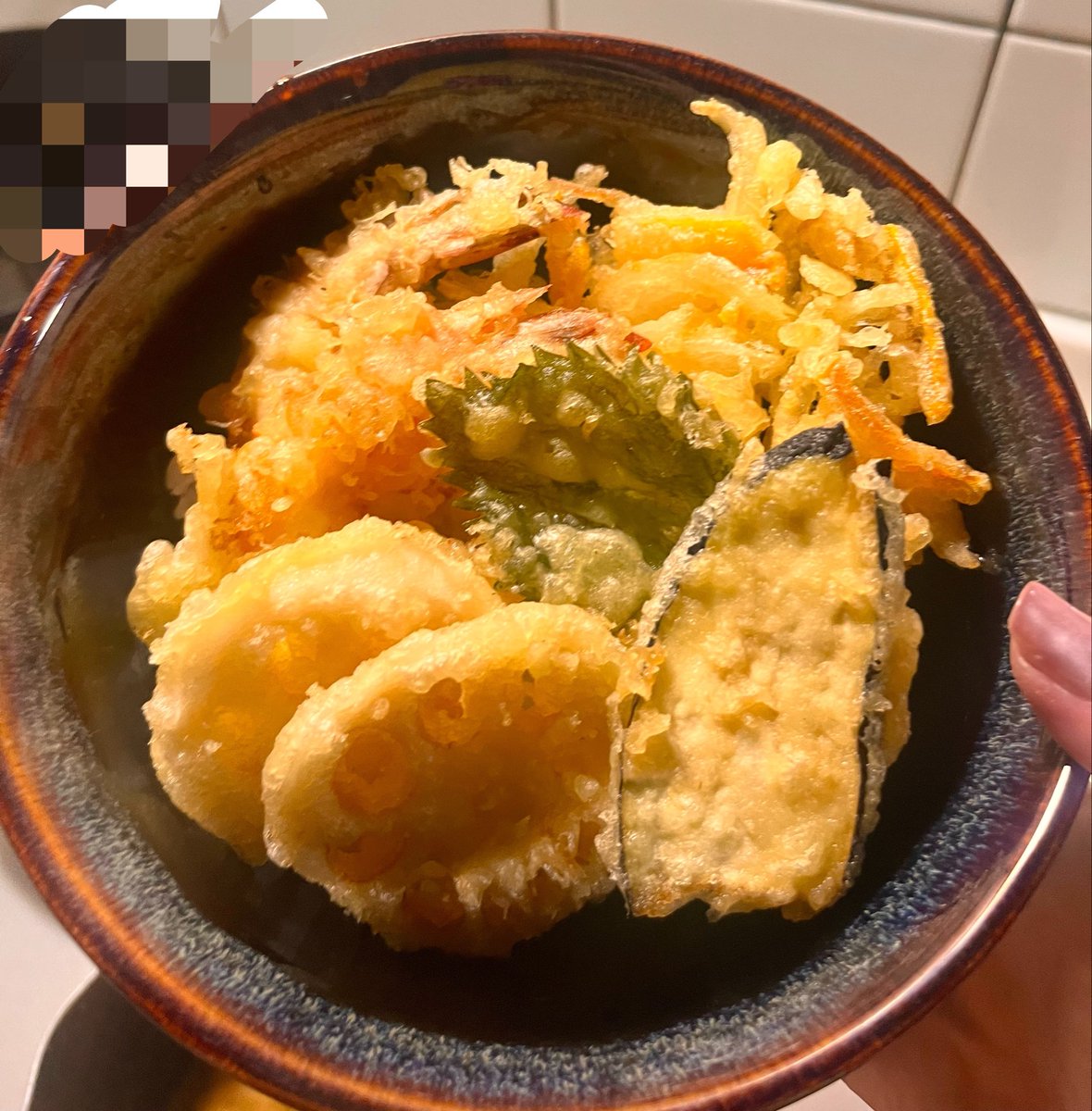 fu_mo09's tweet photo. お父さんが好きな天丼を作りました！ https://t.co/dmUyXDolx1