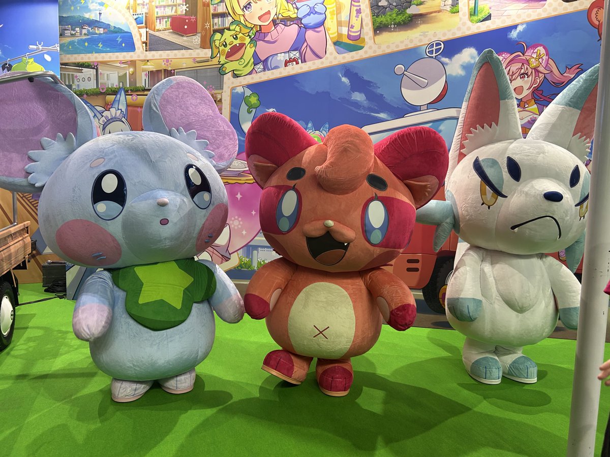 ina__'s tweet photo. TGS2026　ゲームフリークさんの『雨のちハレ女』ブースに行ってきました。ブースの作り込みがすごすぎる！細かい部分までめちゃ楽しいです。ぜひぜひ

#ハレ女 #ハレ女TGS2026 https://t.co/ZSy8kIMlDb