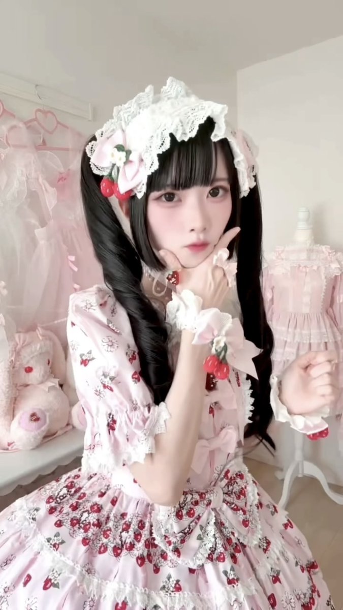 miu22doll's tweet photo. もうすぐ30代、やれます
あと100年ツインテールやります https://t.co/hneMFhFz2o
