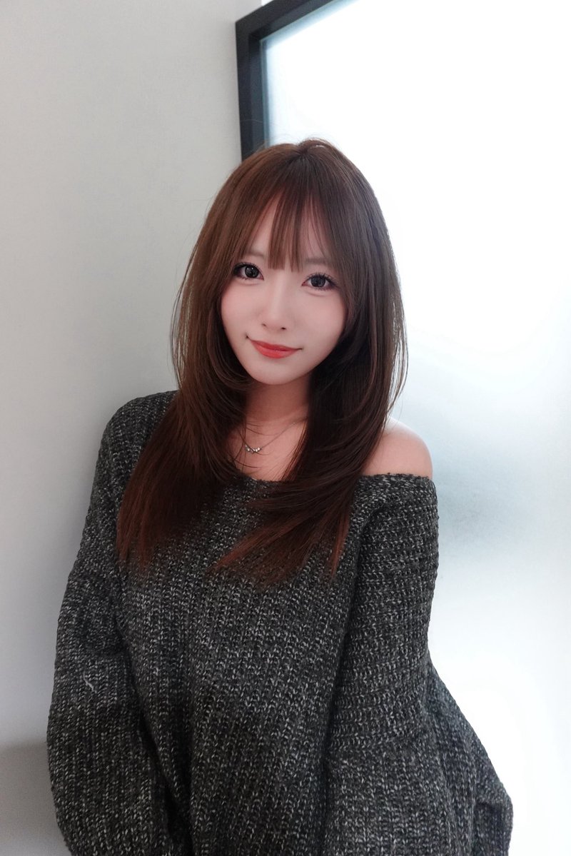 mamika_kurokano's tweet photo. 美容室大好きだから美容室に就職 https://t.co/6ac5eMeX8i