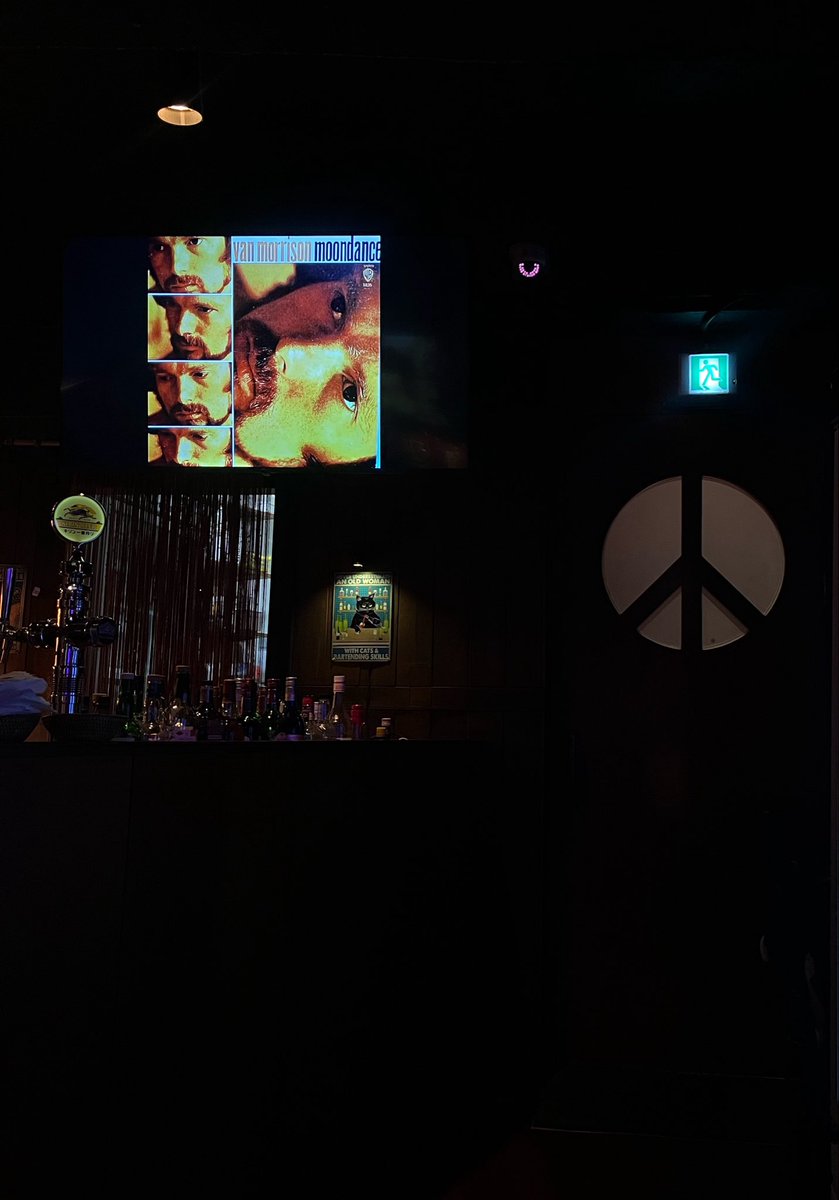 iroiro_u__'s tweet photo. 금요일🍹🎵 https://t.co/jOmIq7kebQ