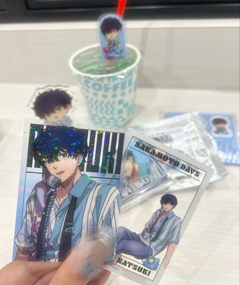 WB_R14's tweet photo. わーい\( ´˘`)/🩵
写真映えしない背景すぎておもろい https://t.co/Q8otkOnYU3