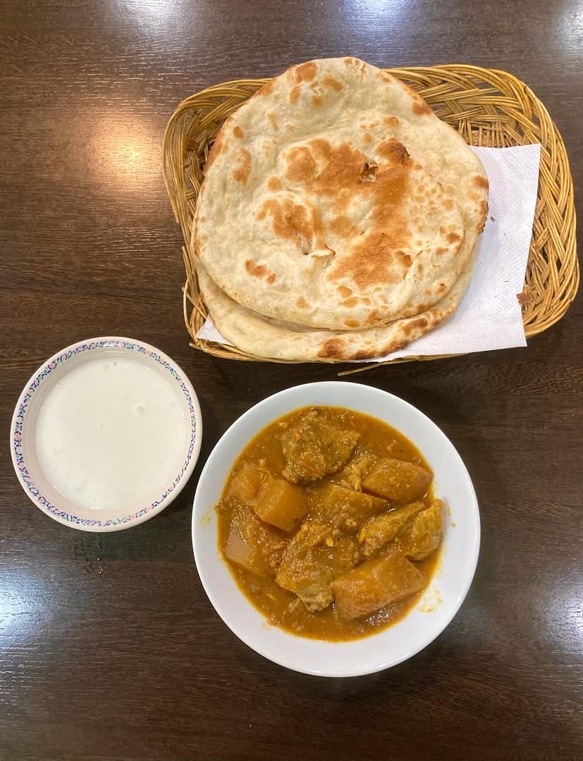 Sakinoufu's tweet photo. パキスタン料理🇵🇰大根入羊肉🐏咖哩を喰ふ。

#パキスタン料理 https://t.co/0XTDl6CoPL