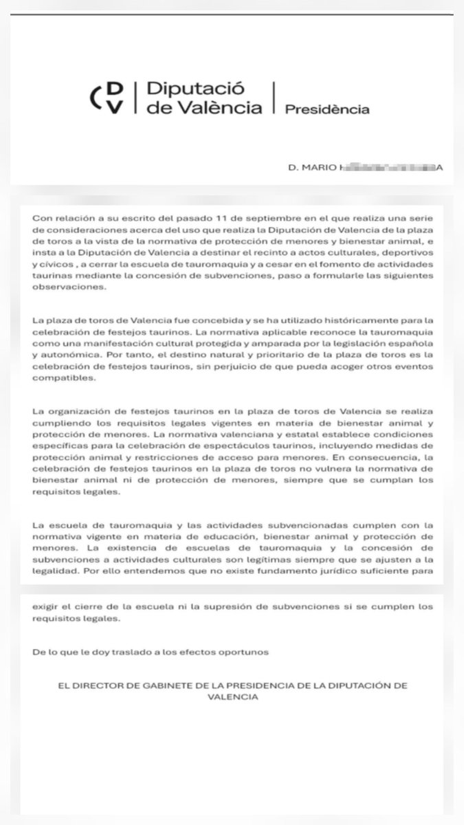 macritou's tweet photo. Resposta front la queixa i petició de prohibició de la tauromaquia, d la @dipvalencia :
"la celebración de festejos taurinos[...]no vulnera la normativa de bienestar animal ni de protección de menores, siempre que se cumplan los requisitos legales"
0 sentit
@NoEsMiCultura https://t.co/WSmdqSaFqI