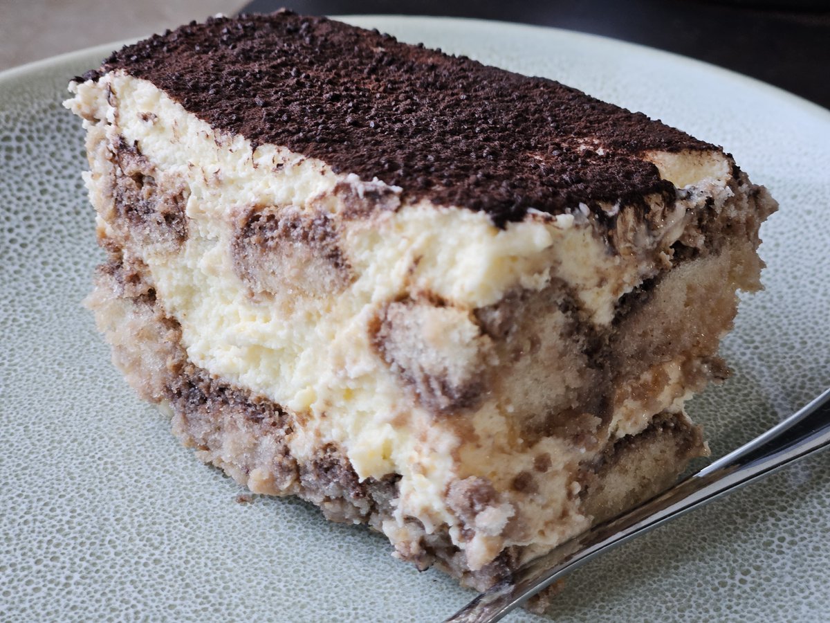 tiiyamisu's tweet photo. tiramisu break https://t.co/iXH71AeXtd