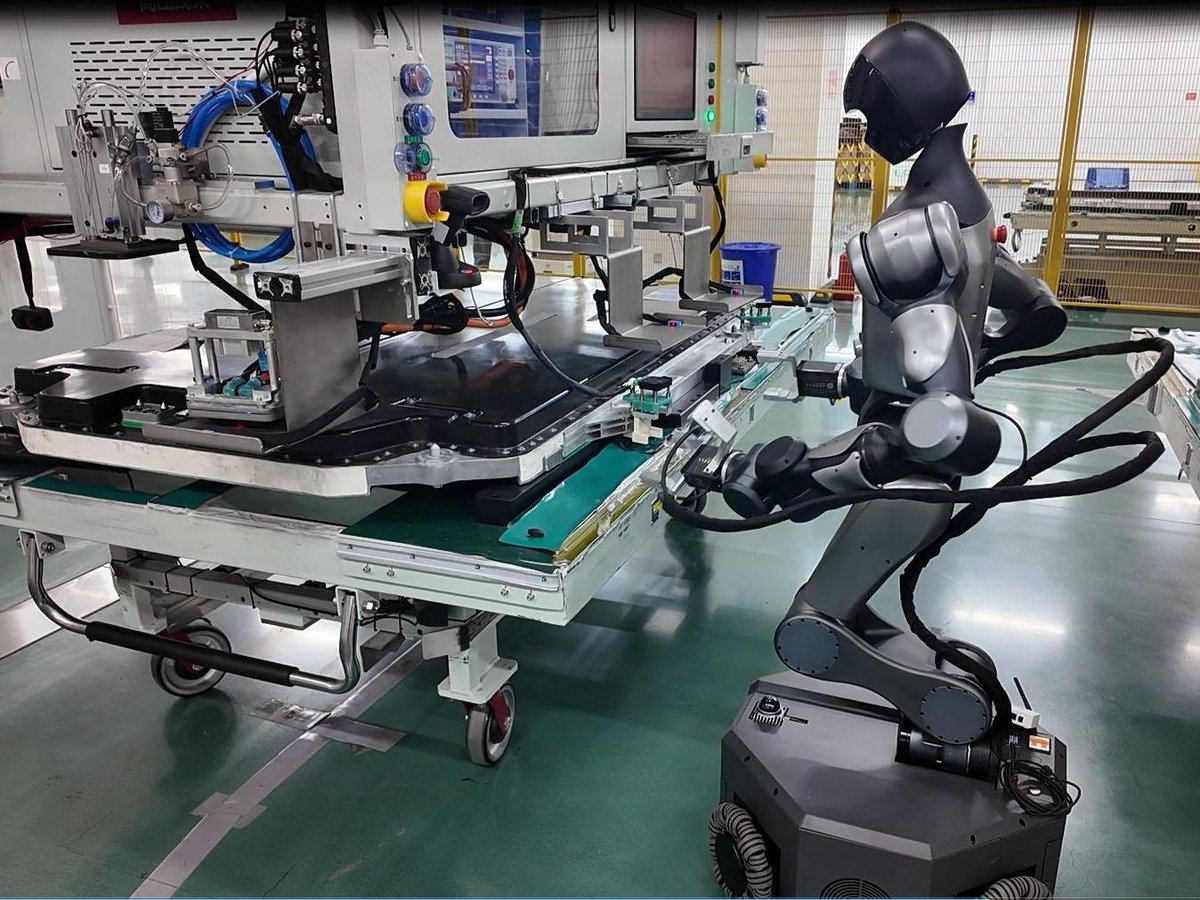 Robot_Culture's tweet photo. Before robots can work in the real world, humans have to show them how.

Spirit AI uses human video and wearable sensors to collect huge amounts of real-world training data, teaching robots how people interact with everyday objects.

Physical AI has a very physical data problem.

https://t.co/rTNLoiiumX