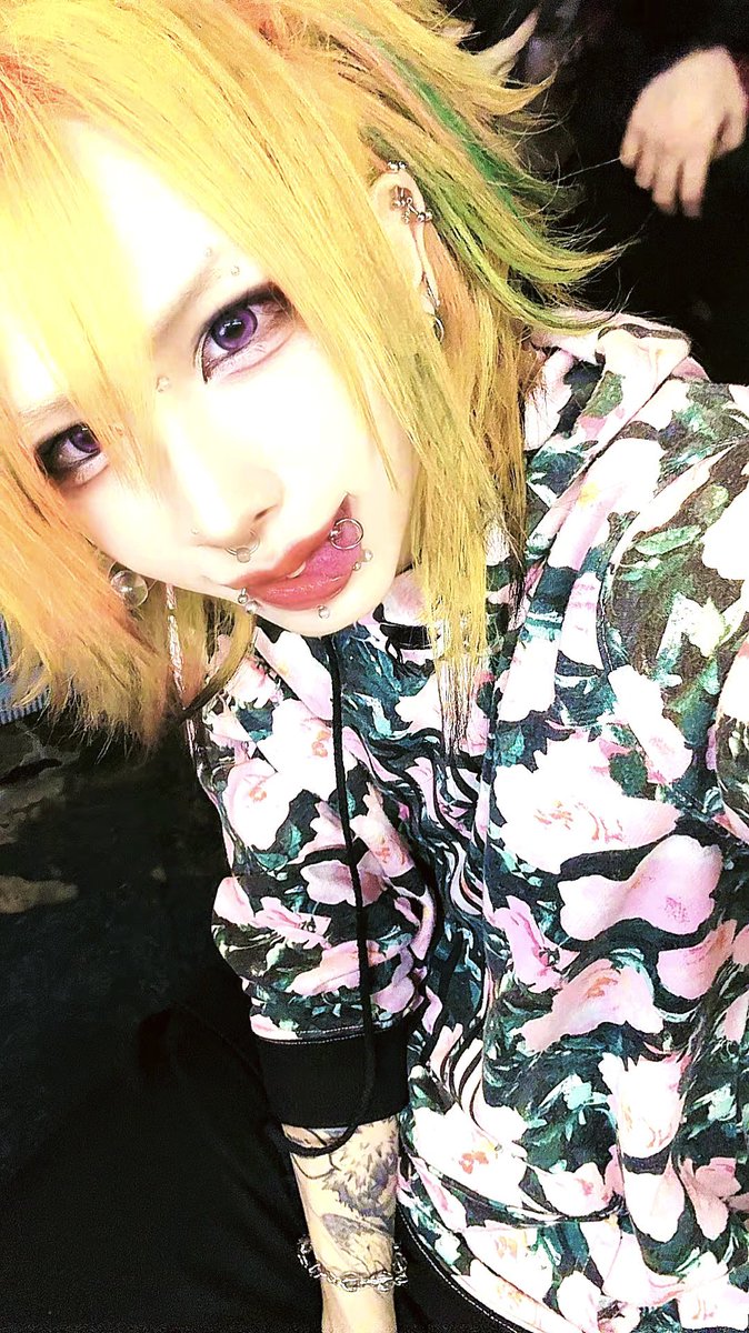 SPKV_Nemoto's tweet photo. これは平成ですか？いいえ、足の裏が熱いです。 https://t.co/CIk9mIHx40
