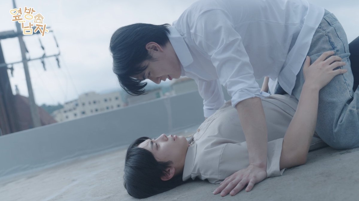 Froots_official's tweet photo. 《9月新着情報　第2段 🍐✨️》 

新着の映画&amp;ドラマが公開されました！！  

◆ 韓国BLドラマ　『マイ���ダム・ビジネス』
◆ 韓国BLドラマ　『隣の部屋の彼』
◆ 短編映画　『ステイ・ロスト』

Frootsにて配信スタート！！
リプ欄から早速チェック🎬️🍿 https://t.co/LFApjdOgTL