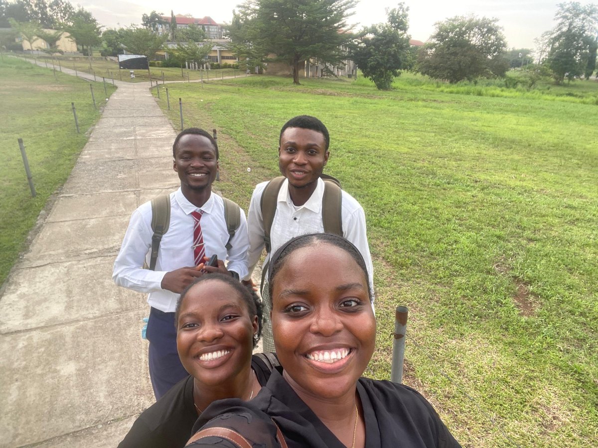 MakindeSharon's tweet photo. Four friends. Four First-Class graduates. 🎓

This season of celebration has made me reflect on the power of community.

There is something powerful about having people around you who are moving in the same direction as you. https://t.co/j3Zlnvlguh