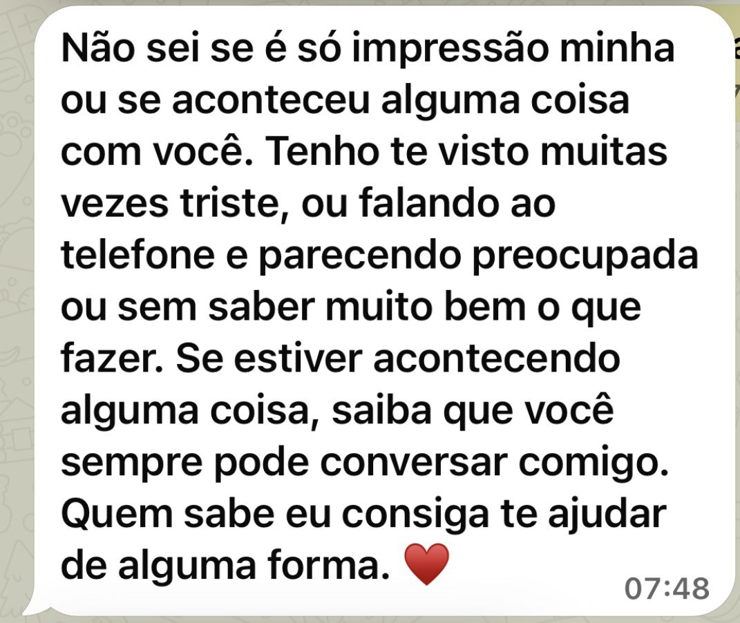 jillinabi's tweet photo. acho que todo chefe tinha que ser assim, mas como não são, vou ficar muit muito feliz que q minha eh https://t.co/Ycl8G7H3fQ