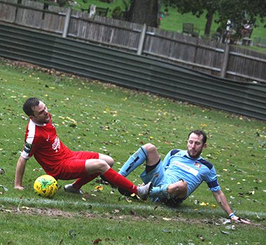NorthwoodFC's tweet photo. YESTERDAY, TODAY!!!

22nd September 2018
Bostik Isthmian League Division One South Central

NORTHWOOD 6  (Matt Cooper, James Ewington 3, Jorome Slew, Carl Pearce)
MOLESEY @molesey_fc 1

Full details, @jamesbrown333's photos &amp; @robpip68's report are here: https://t.co/cPhOIoHdUD https://t.co/fQIxKwegb2