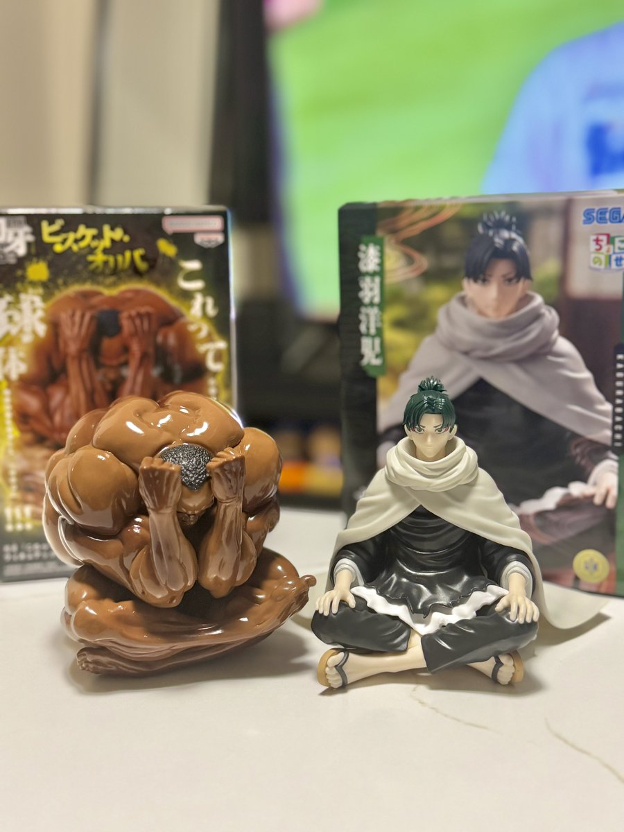 dirette6's tweet photo. 漆羽さんお迎えできた〜〜！🥳🫶
隣にいるのはビスケットオリバ様🙏 https://t.co/foBmXOIBkZ