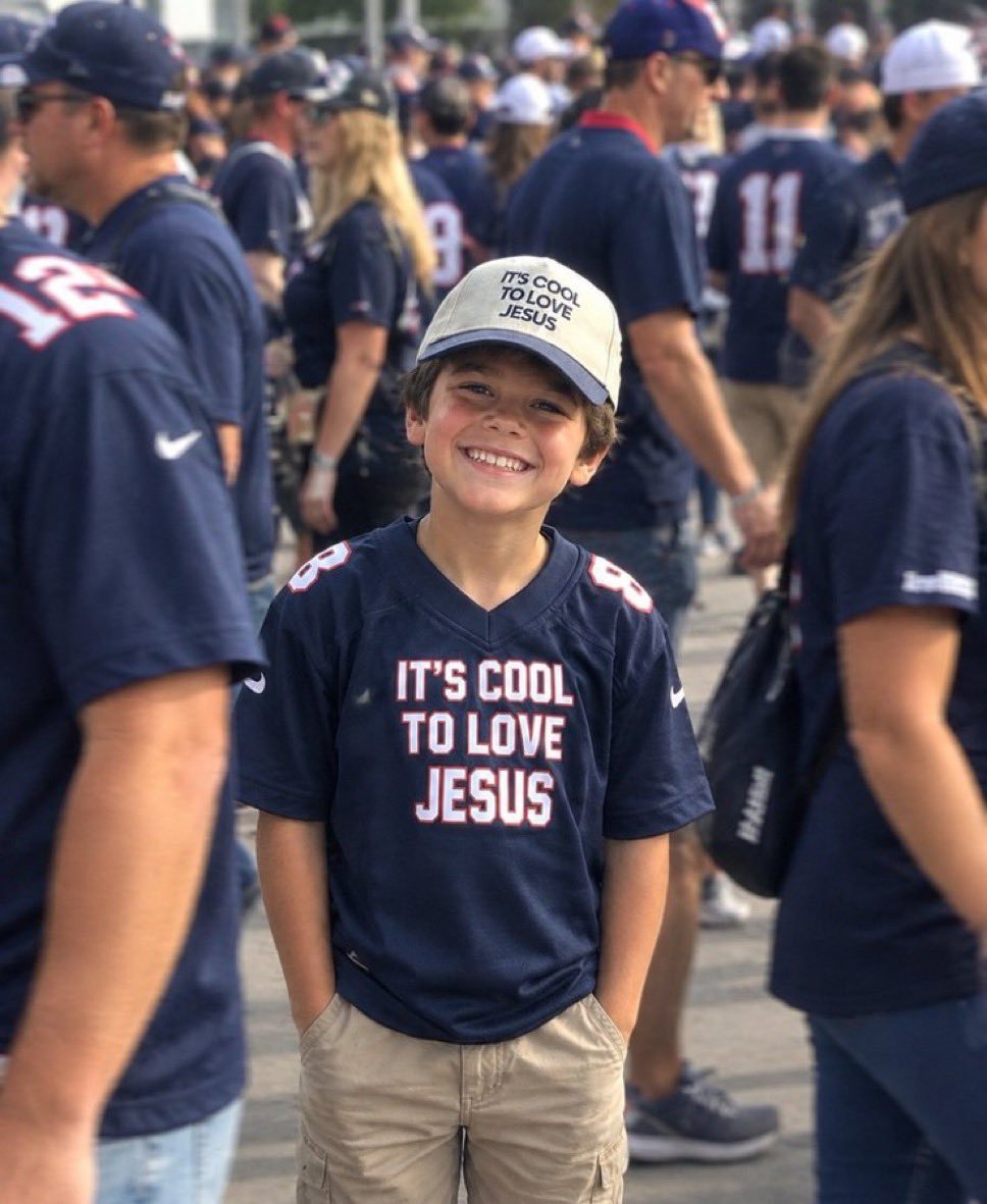 Mel__Gibson01's tweet photo. Yes kid❤️🙏 https://t.co/eT4bwjduSy
