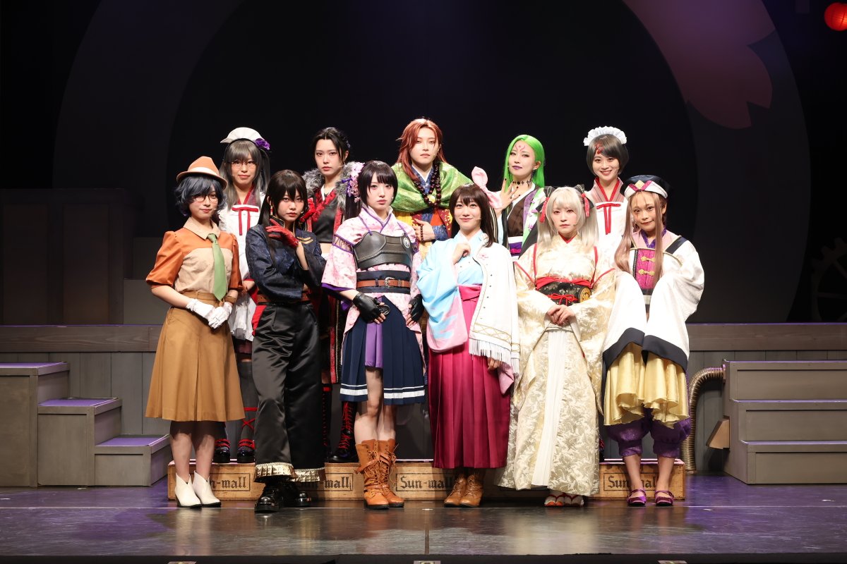 ShinsakuraStage's tweet photo. 🌸初日、終了！🌸

初日公演、無事終了いたしました。
ご来場いただいた皆様ありがとうございました✨
明日の公演もみな様のご来場お待ちしております⚔

🔽チケットの詳細はこちら
https://t.co/h5sUCo1URw

#舞台新サクラ大戦 https://t.co/sNGBeYuCmp