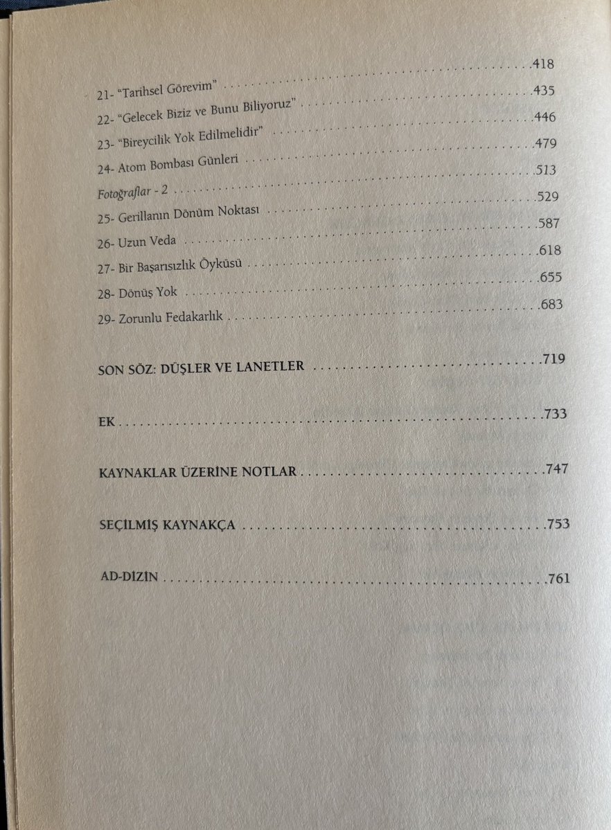 QuaNon4864's tweet photo. Kimine göre özgürlük savaşçısı, kimine göre terörist. Arjantin’de küçük burjuva bir ailenin çocuğu olarak başlayan, Küba’da devrime ve Bolivya’da devrim için çarpışırken ölüme uzanan bir macera. John Lee Anderson’dan Devrimci Bir Hayat. Küba devriminin Che’sine,bir saygı duruşu: https://t.co/EGRcVv1d1w