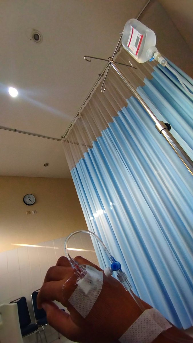 ladyskaaa's tweet photo. rasa sakit tiap disuntik antibiotik lewat infus seketika sirna ketika udah denger detak jantungmu Nak, sehat dan bertumbuh dengan baik yaa. jadilah sempurna tanpa kurang suatu apapun ❤️🥹 https://t.co/vAV3ooH0vR