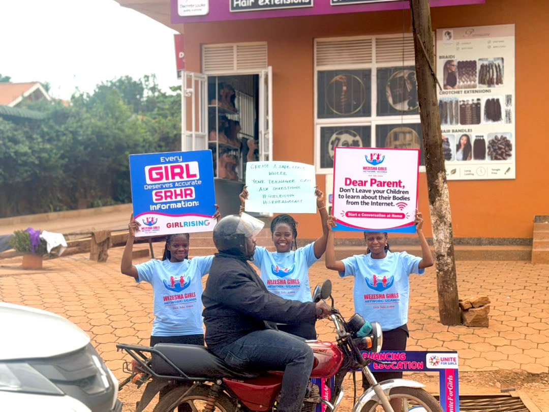 nankunda20's tweet photo. Today we decided to take the message of #SRHRAdvocacy to the streets so that more people can benefit:
Much appreciation to members of @WezeshaGirls who came through to make this a reality:
Everyone has a role to play in protecting children and ensuring that they realize their full potential:
@girlrising @shesthefirst @RaisingTeensUg2
