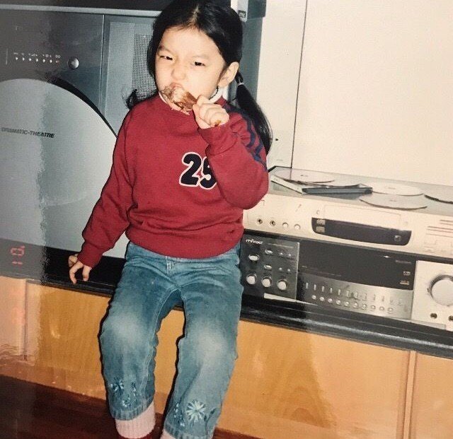 sunqianfirst's tweet photo. She was such a tiny baby 🥹🤏🏻

#SunQian https://t.co/nrkLBdFSuc